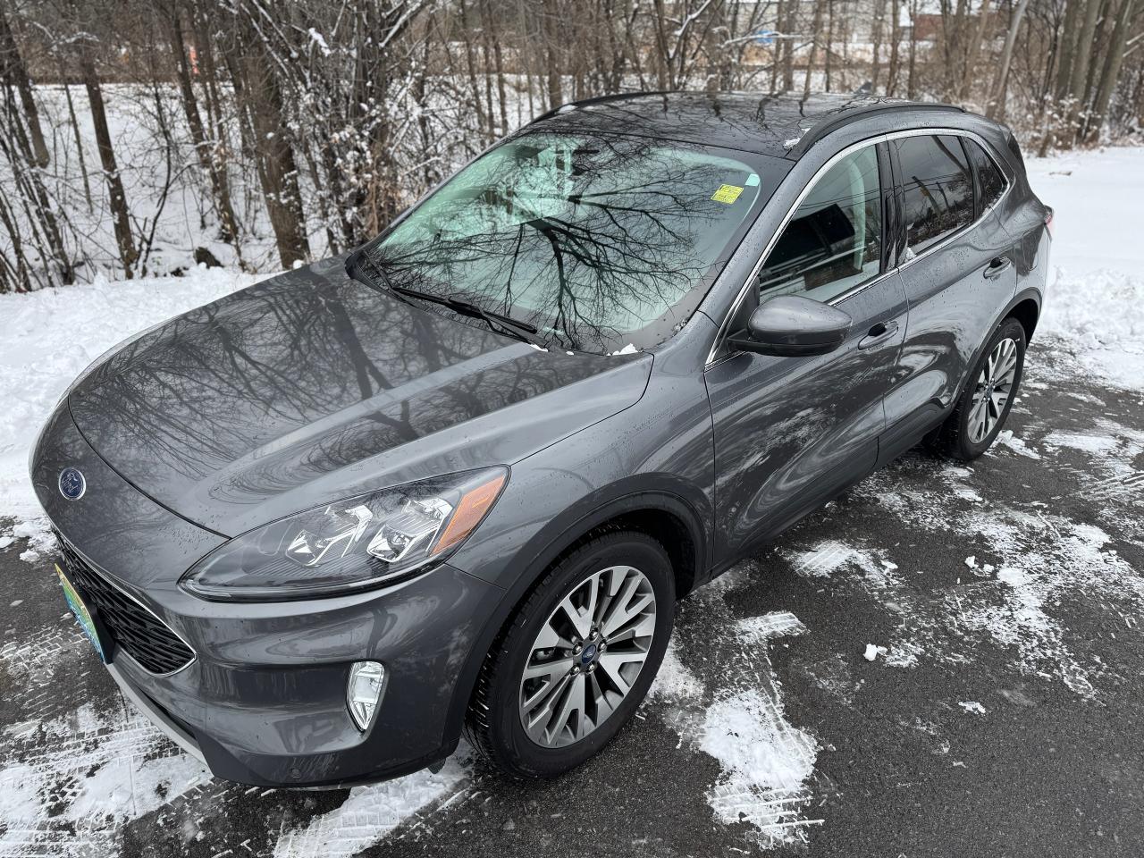 2022 Ford Escape Titanium AWD Panoroof One Owner only 5400 KMS - Photo #14