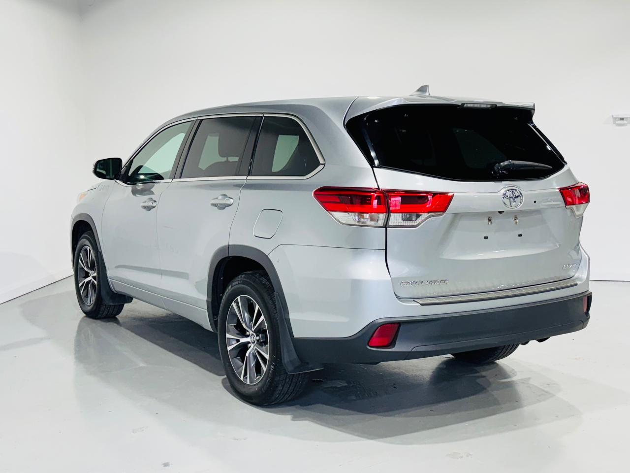 2017 Toyota Highlander AWD 4dr LE - Photo #7