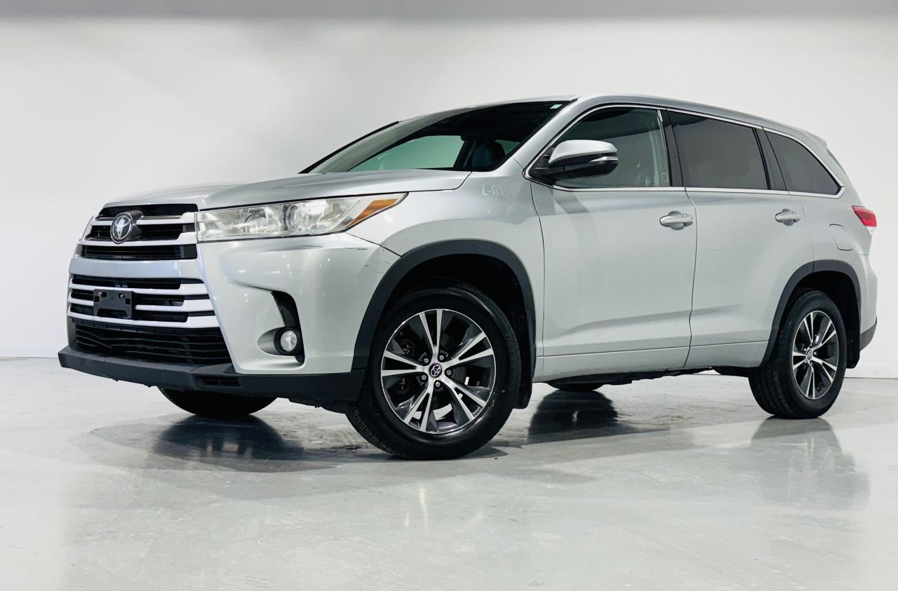 Used 2017 Toyota Highlander AWD 4dr LE for sale in North York, ON