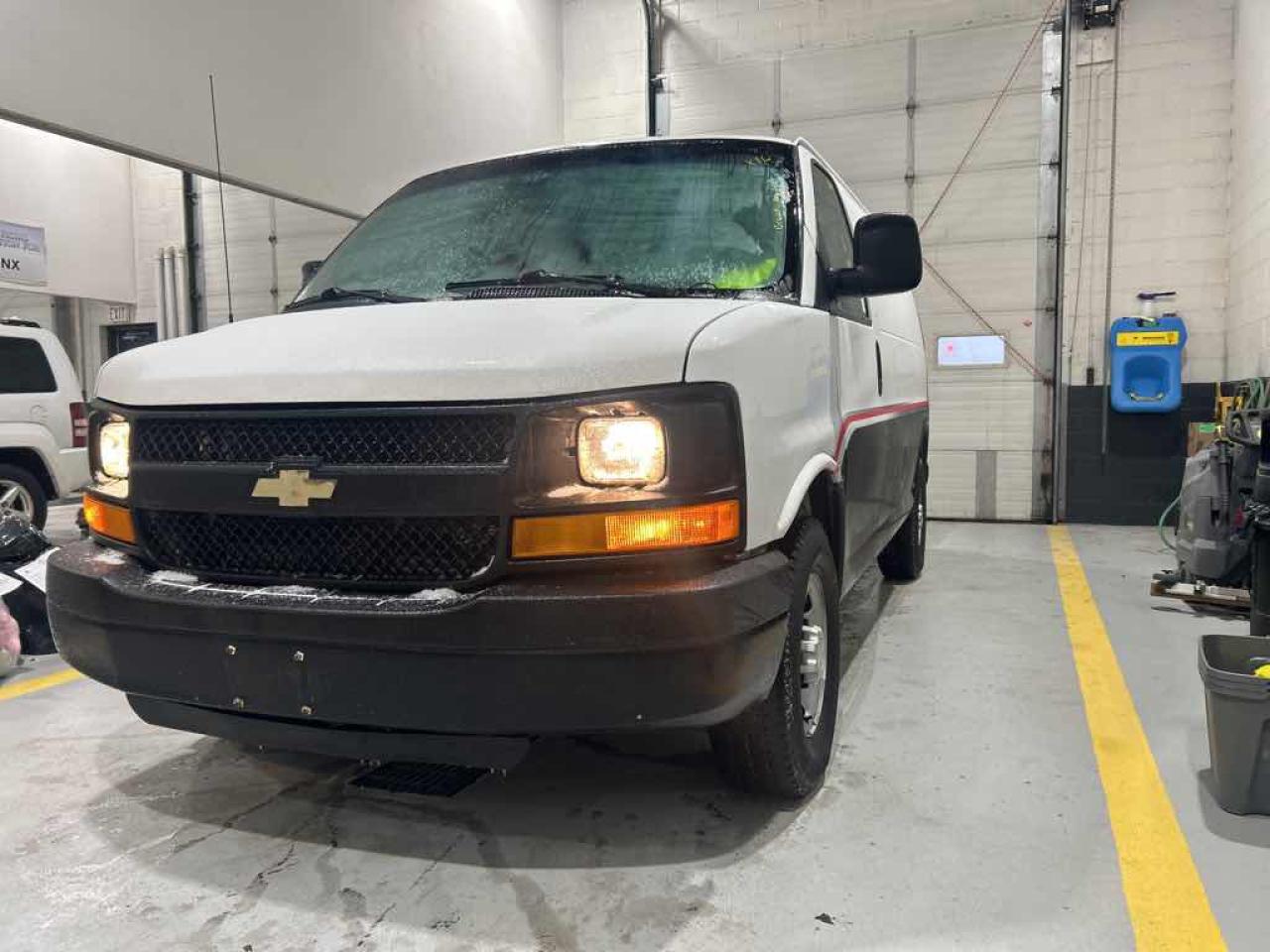 Used 2016 Chevrolet Express G2500 for sale in Innisfil, ON