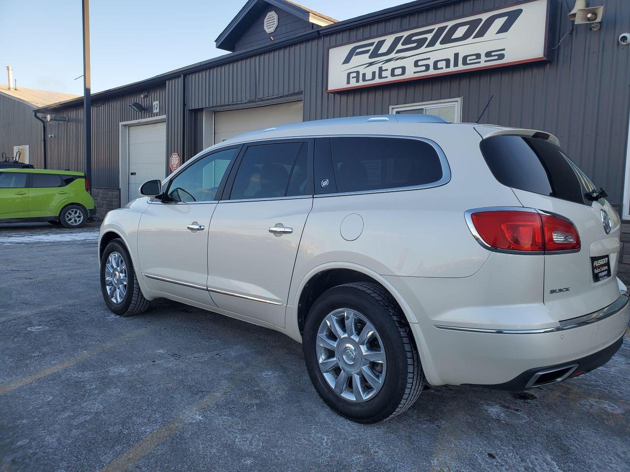 2014 Buick Enclave CXL AWD-NAVIGATION-SUNROOF-LEATHER-REMOTE START - Photo #3