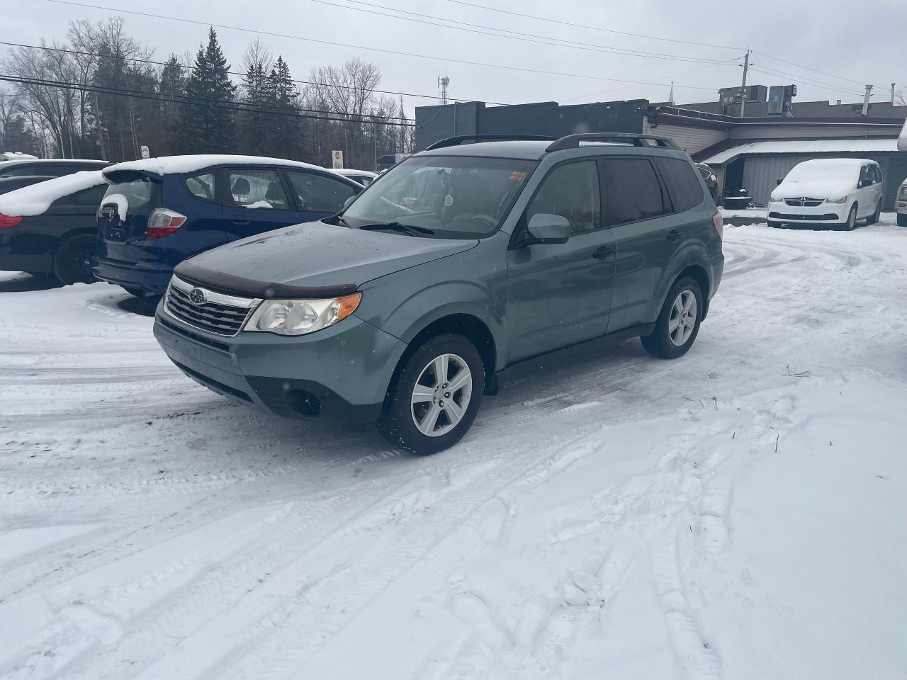 2010 Subaru Forester XS - Photo #3