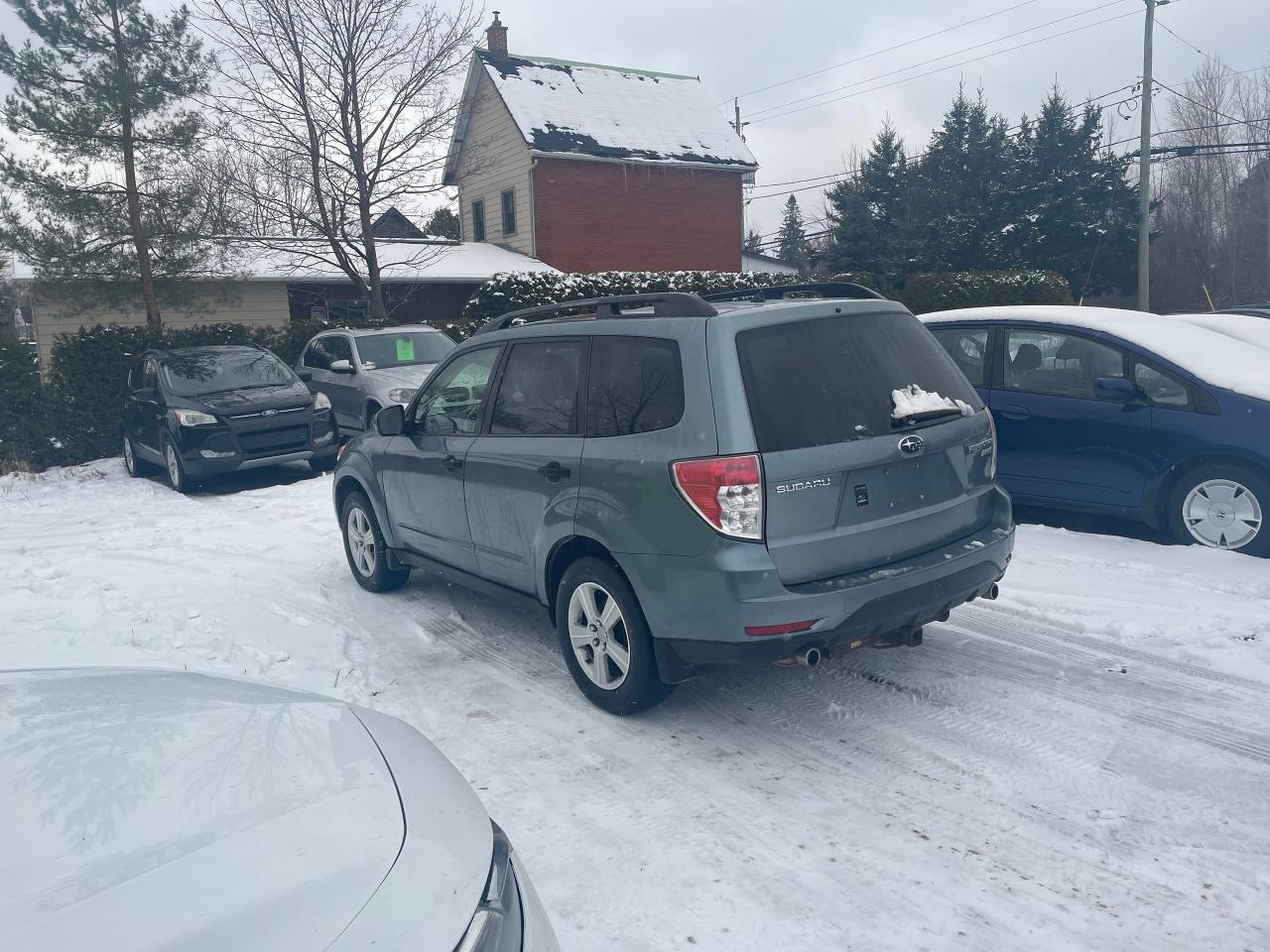 2010 Subaru Forester XS - Photo #5