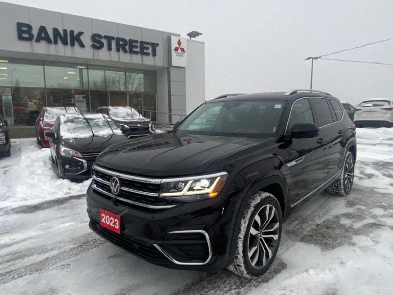 Used 2023 Volkswagen Atlas Execline 3.6 FSI 4MOTION for sale in Gloucester, ON