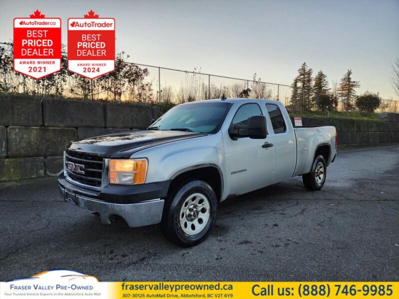 Used 2011 GMC Sierra 1500 WT  Local, No Accidents, Auto, 4WD for sale in Abbotsford, BC