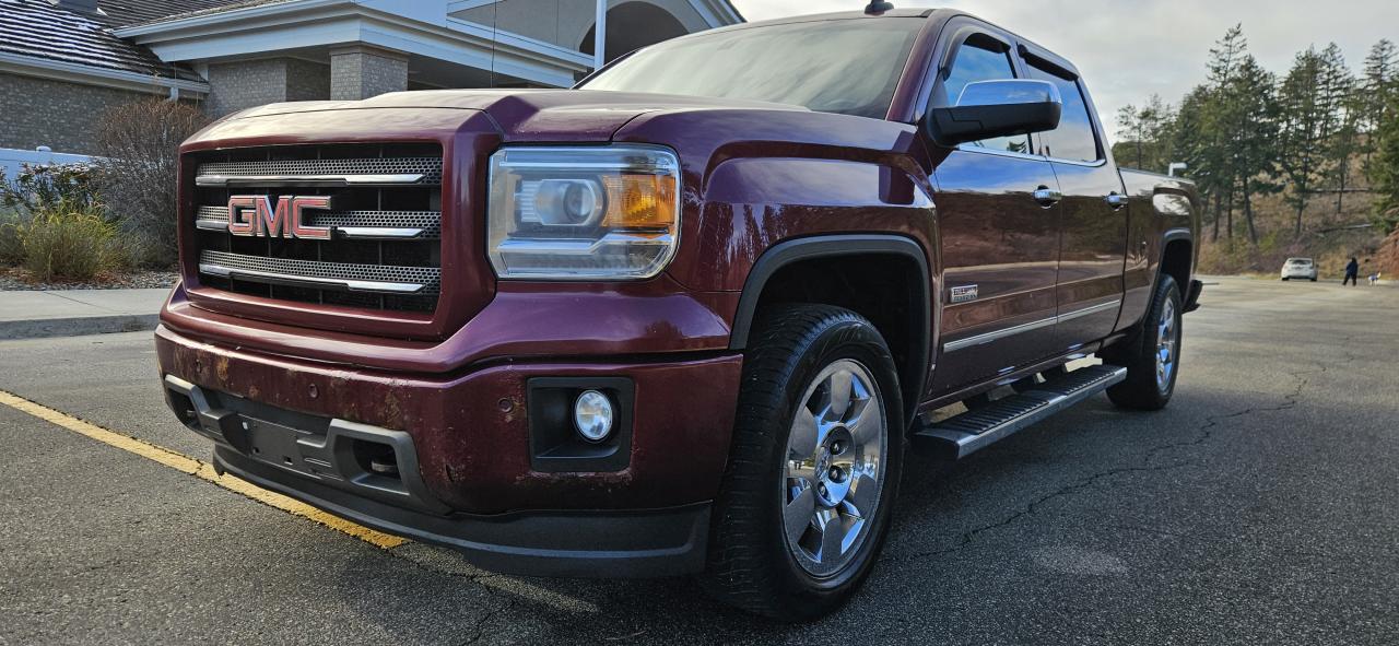 Used 2015 GMC Sierra 1500 SLT Crew Cab Short Box 4WD for sale in West Kelowna, BC