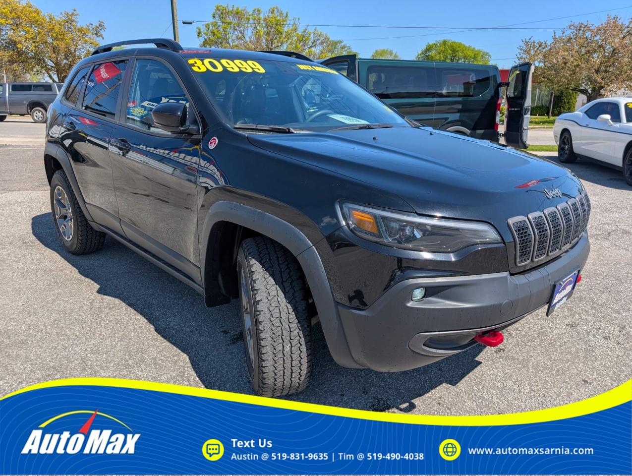 2022 Jeep Cherokee Trailhawk Photo2