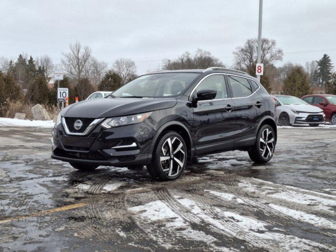 Used 2023 Nissan Qashqai SL AWD | Leather | Sunroof | Nav | Heated Steering + Seats | Adaptive Cruise | Rear Camera & more!! for sale in Guelph, ON