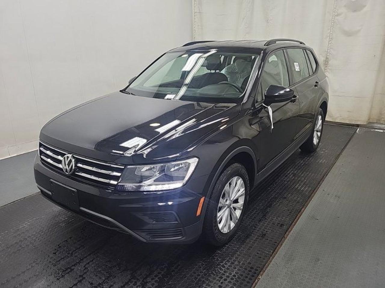 Used 2020 Volkswagen Tiguan Trendline | 3rd Row Seats | Heated Seats | CarPlay + Android | Rear Camera | Alloy Wheels and more! for sale in Guelph, ON