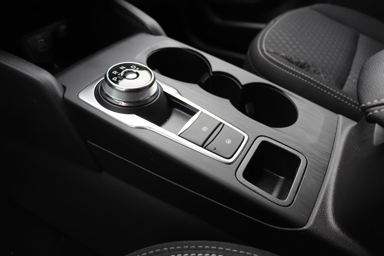 2025 Ford Escape Active AWD Photo5