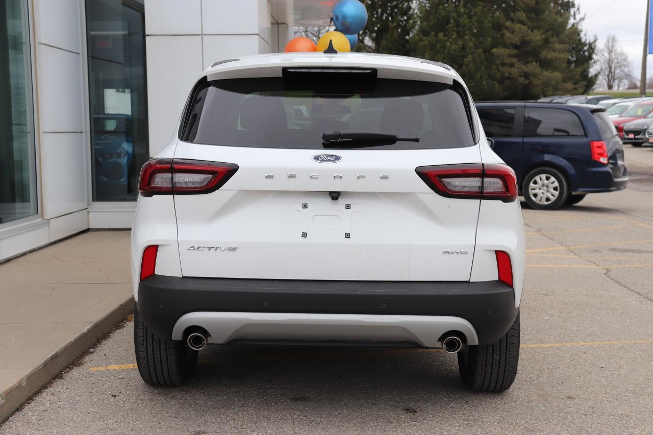 2025 Ford Escape Active AWD Photo