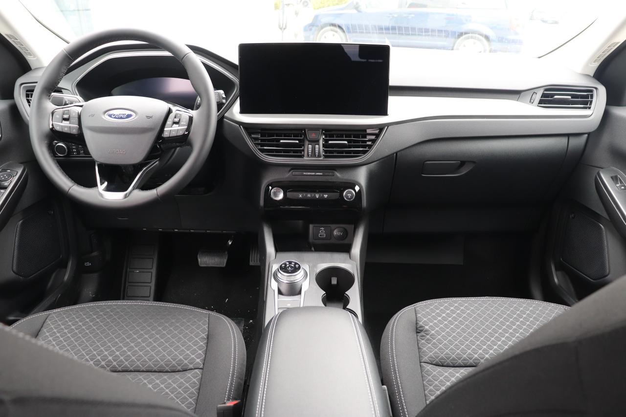 2025 Ford Escape Active AWD Photo5