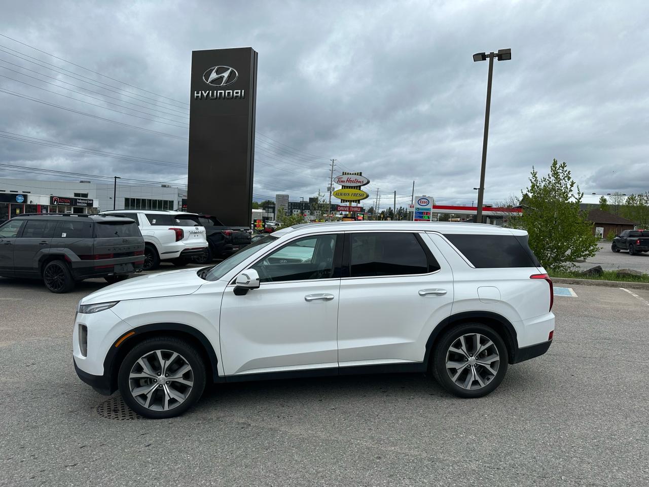 2022 Hyundai PALISADE Luxury 7-Passenger AWD Photo18