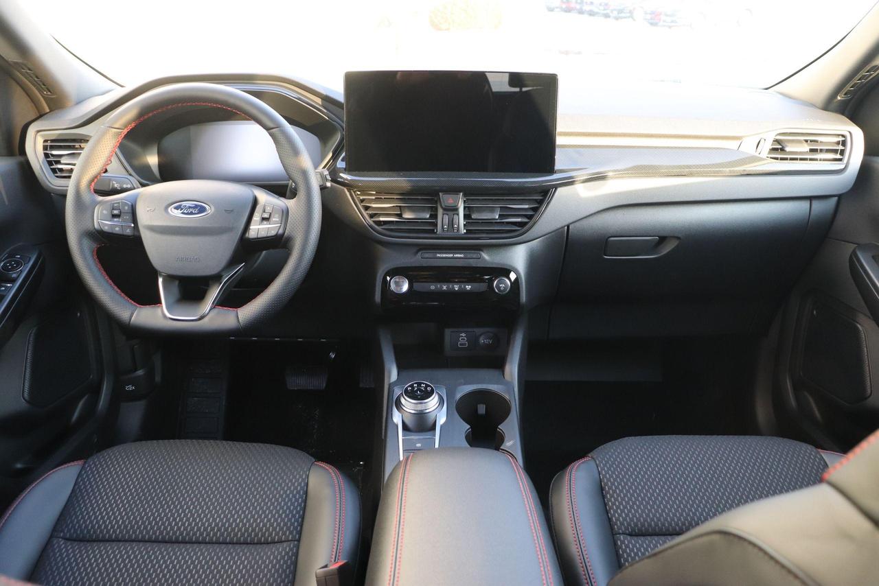 2025 Ford Escape ST-LINE FWD Photo