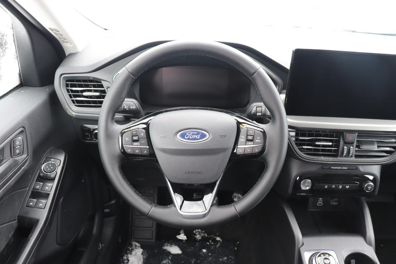 2025 Ford Escape Active FWD Photo5