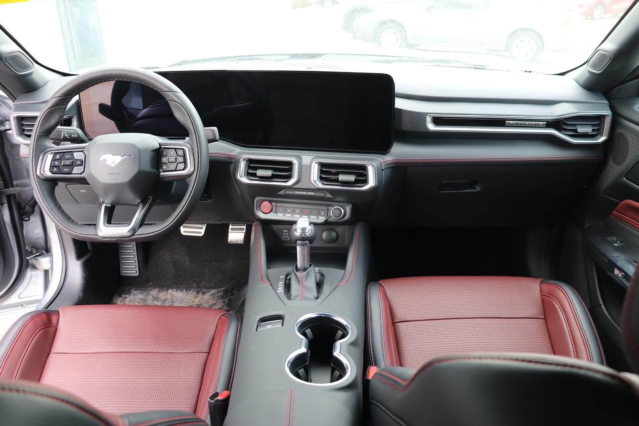 2025 Ford Mustang GT Premium Convertible Photo