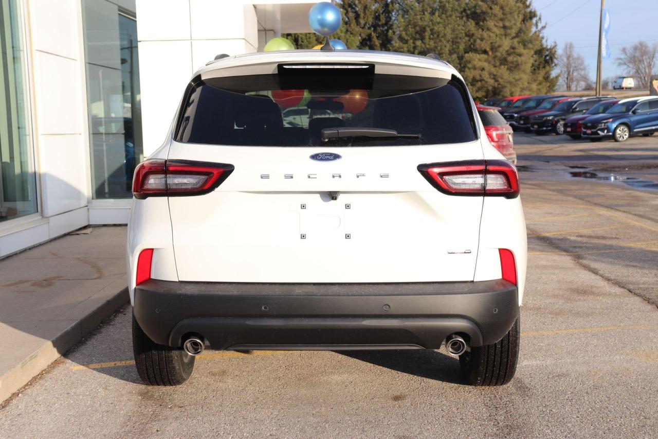 2025 Ford Escape ST-Line AWD Photo