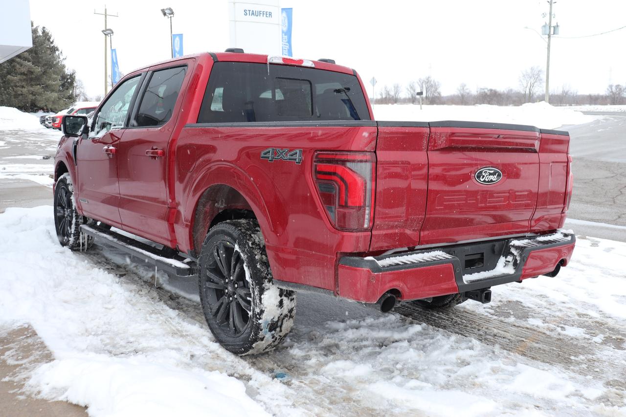 2025 Ford F-150 LARIAT 4WD SUPERCREW 5.5' BOX Photo3