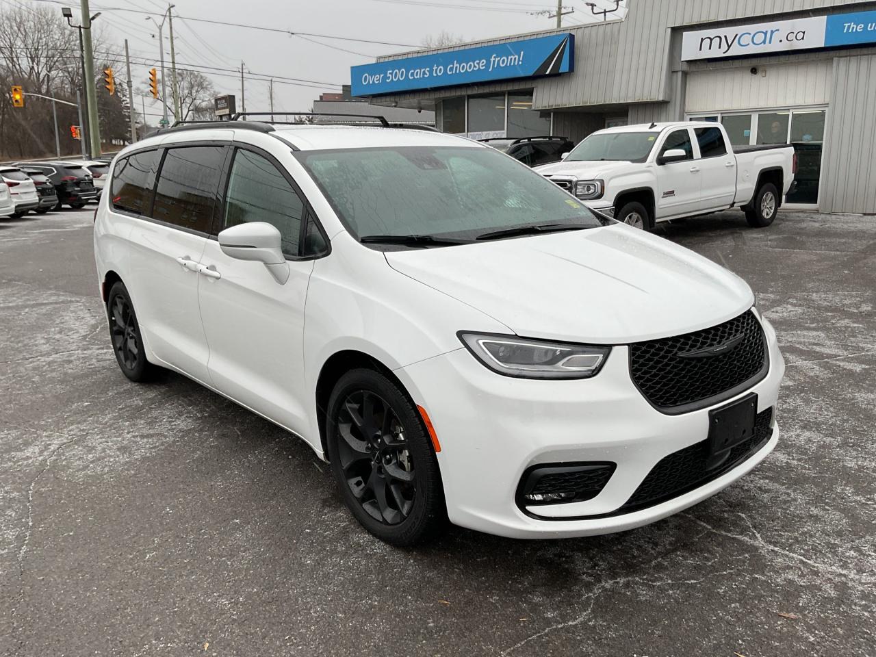 Used 2022 Chrysler Pacifica Touring L 3.6L TOURING FWD!!!  HEATED SEATS. LEATHER. BACKUP CAM. ALLOYS. A/C. CRUISE. PWR GROUP. KEYLESS ENTR for sale in Kingston, ON