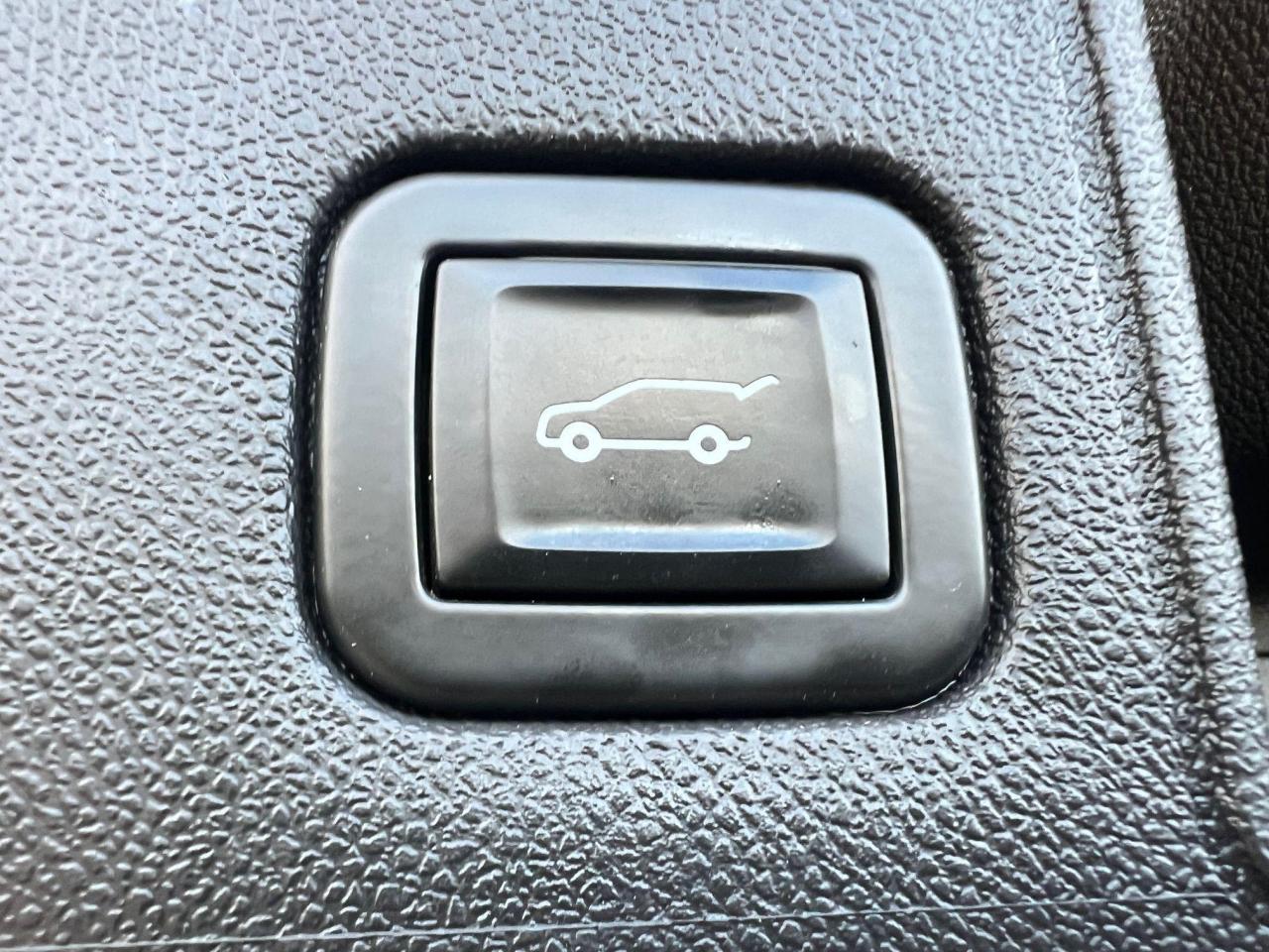 2020 GMC Terrain Awd 4dr Denali - Photo #6