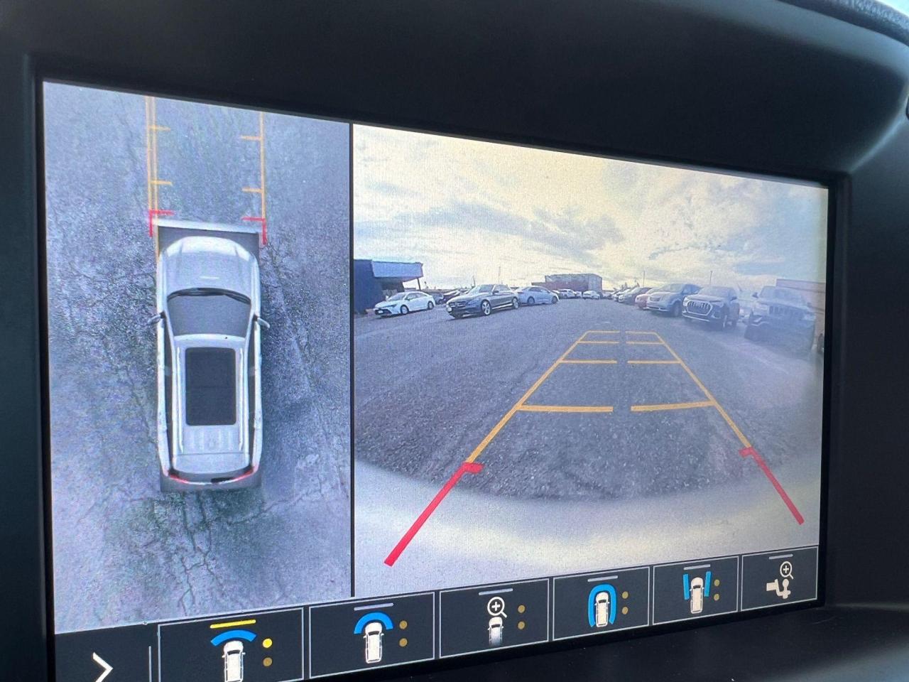 2020 GMC Terrain Awd 4dr Denali - Photo #11