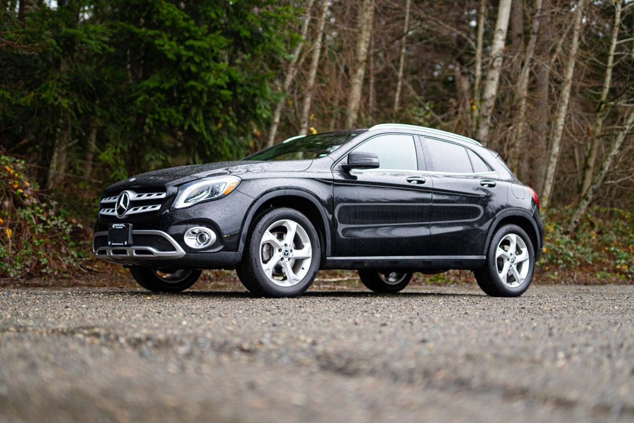 Used 2020 Mercedes-Benz GLA 250 *POWER TAILGATE*REVERSE CAMERA* APPLE CAR PLAY* for sale in Surrey, BC