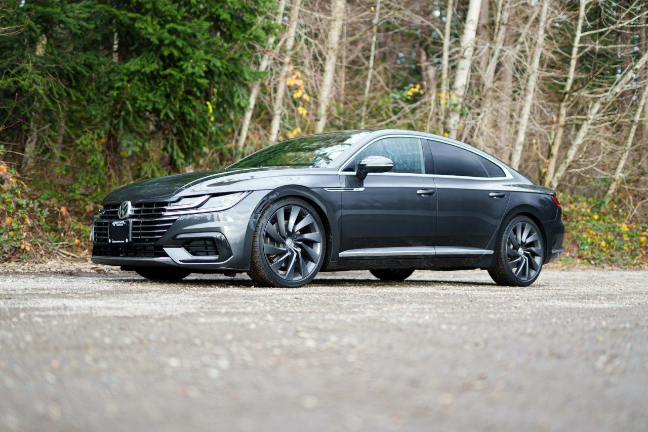 Used 2019 Volkswagen Arteon 2.0 TSI *CLEAN*LOW KMS *NO ACCIDENTS for sale in Surrey, BC