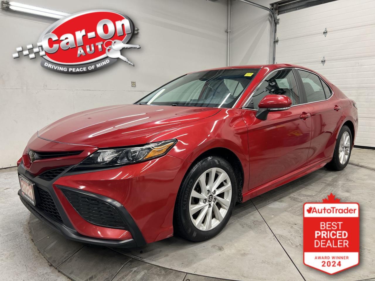 Used 2021 Toyota Camry SE | LEATHER | CARPLAY | HTD SEATS | SAFETYSENSE for sale in Ottawa, ON