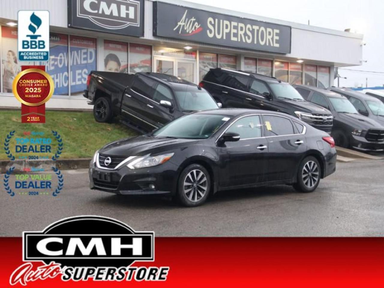 2017 Nissan Altima 2.5 SL  **LOW KMS - SUNROOF**