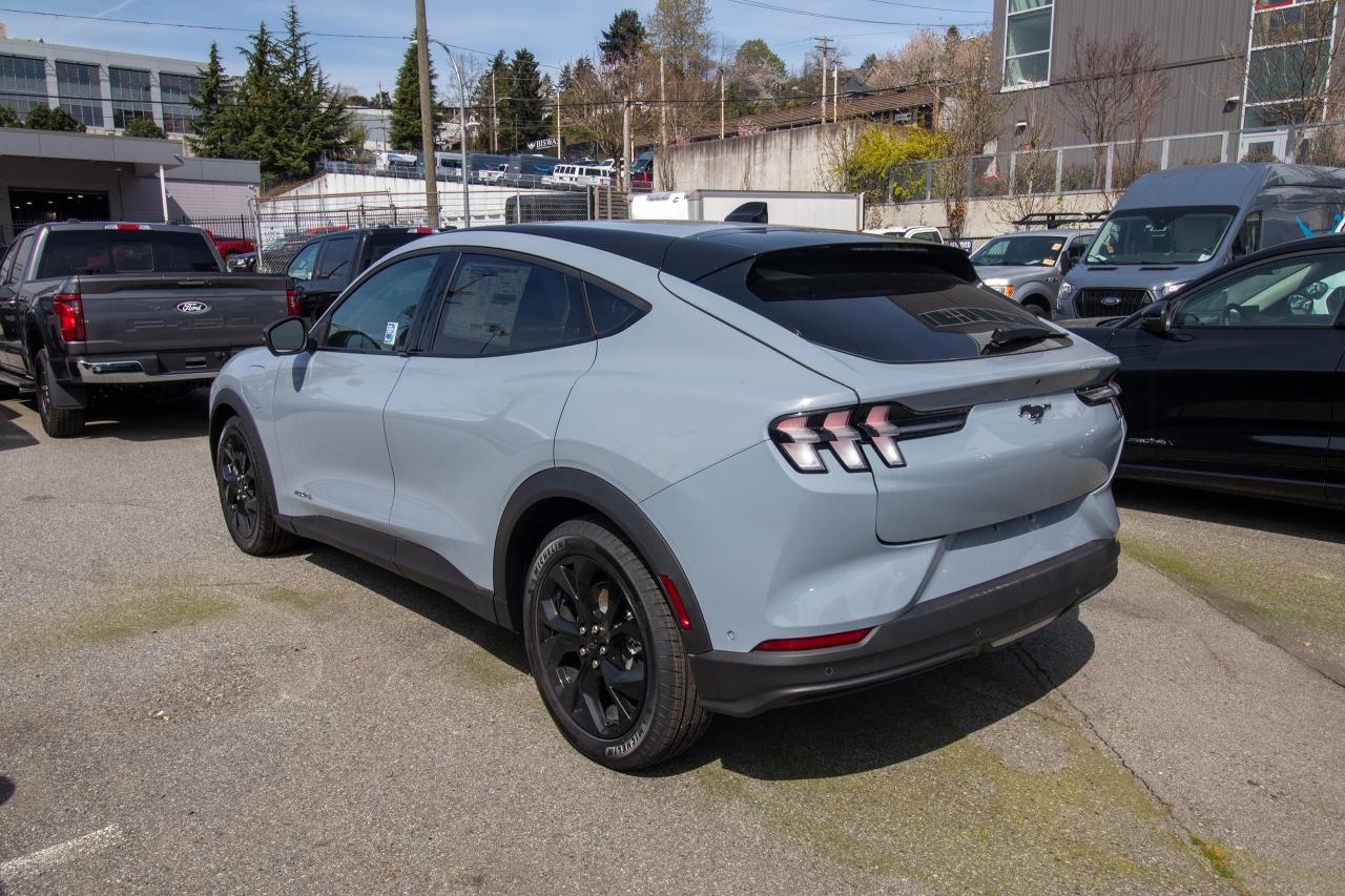 2024 Ford Mustang Mach-E Select AWD Standard Range Photo5