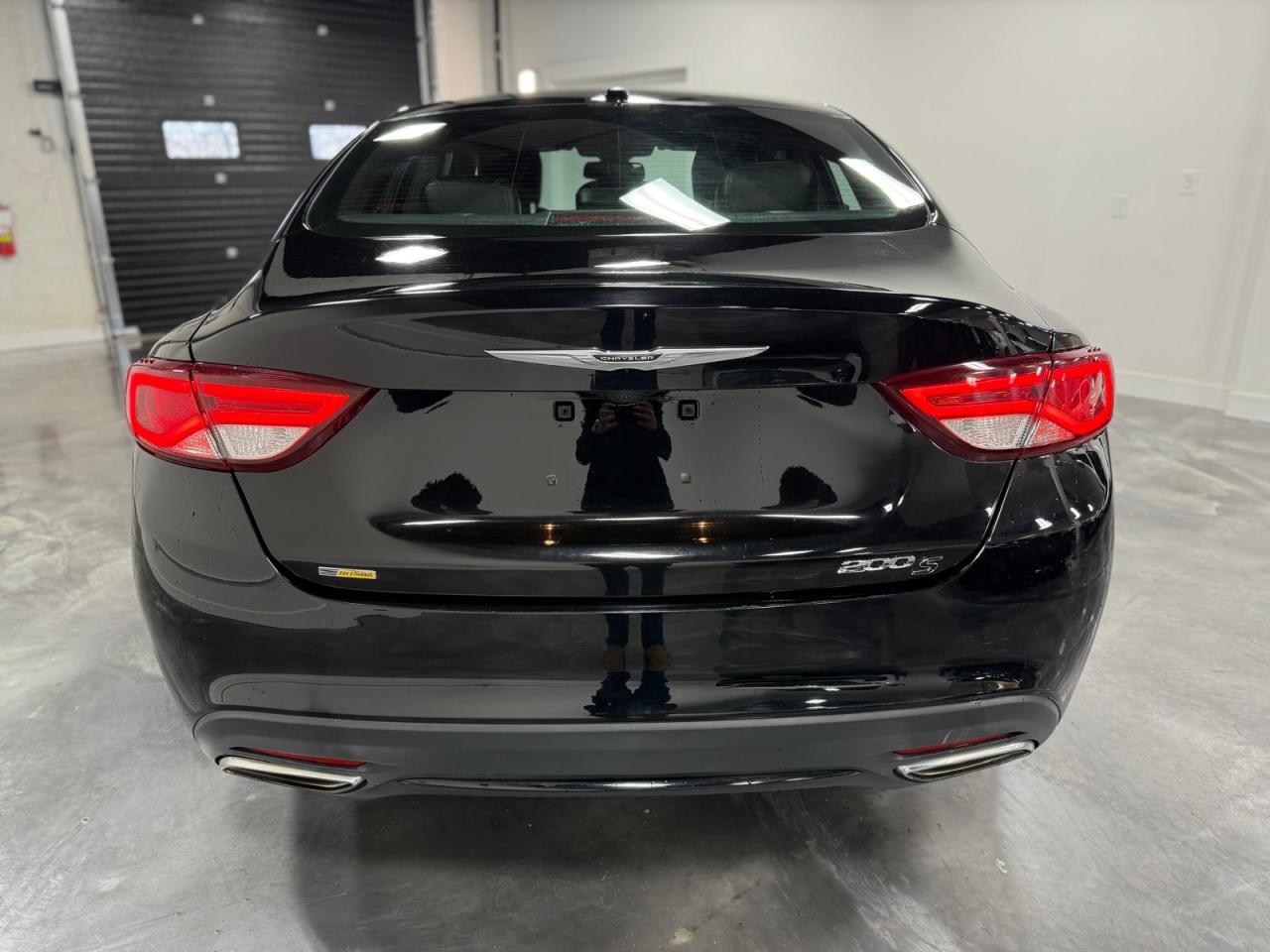 2016 Chrysler 200 AUTO NO ACCIDENT NAVIGATION BACKUP CAMERA H-SEATS Photo2