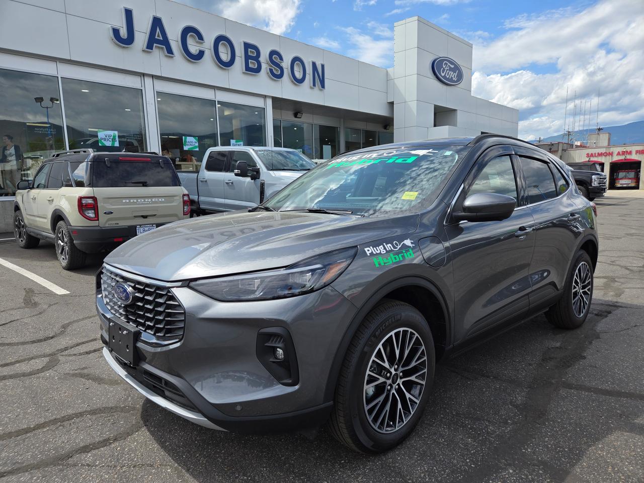 New 2025 Ford Escape PHEV for sale in Salmon Arm, BC