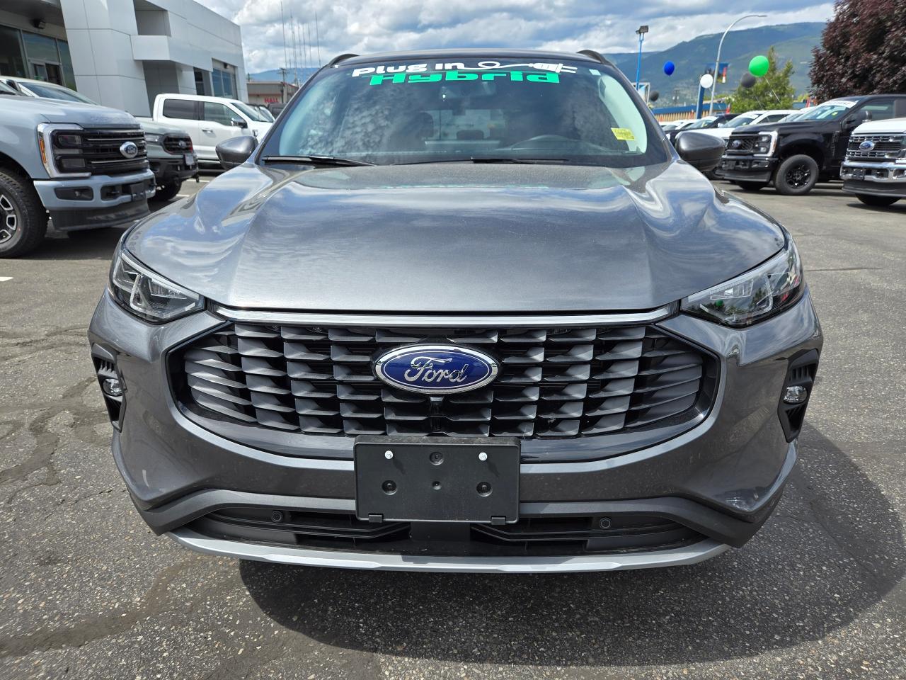 2025 Ford Escape PHEV Photo