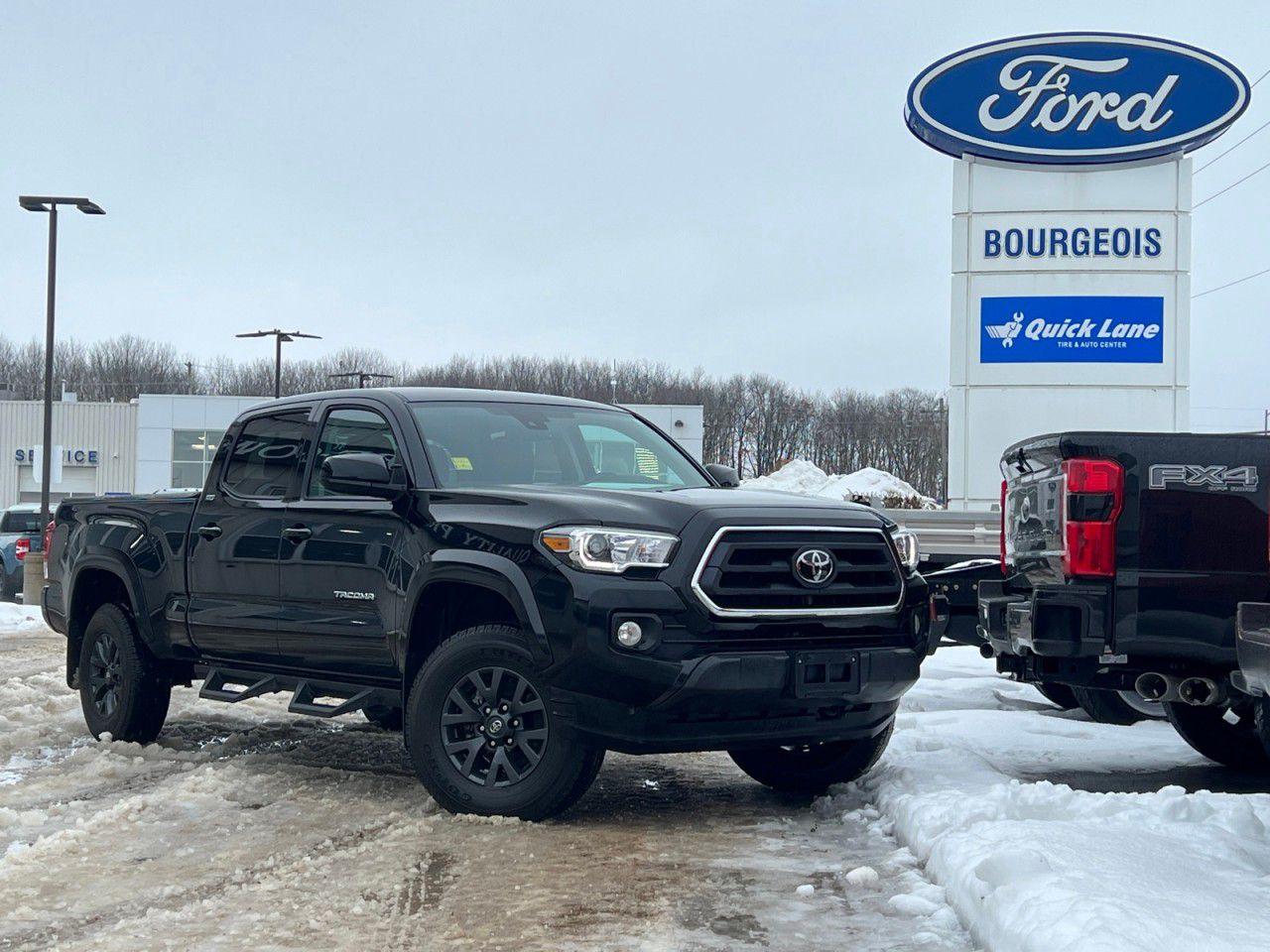 Used 2023 Toyota Tacoma 4x4 Double Cab Auto for sale in Midland, ON