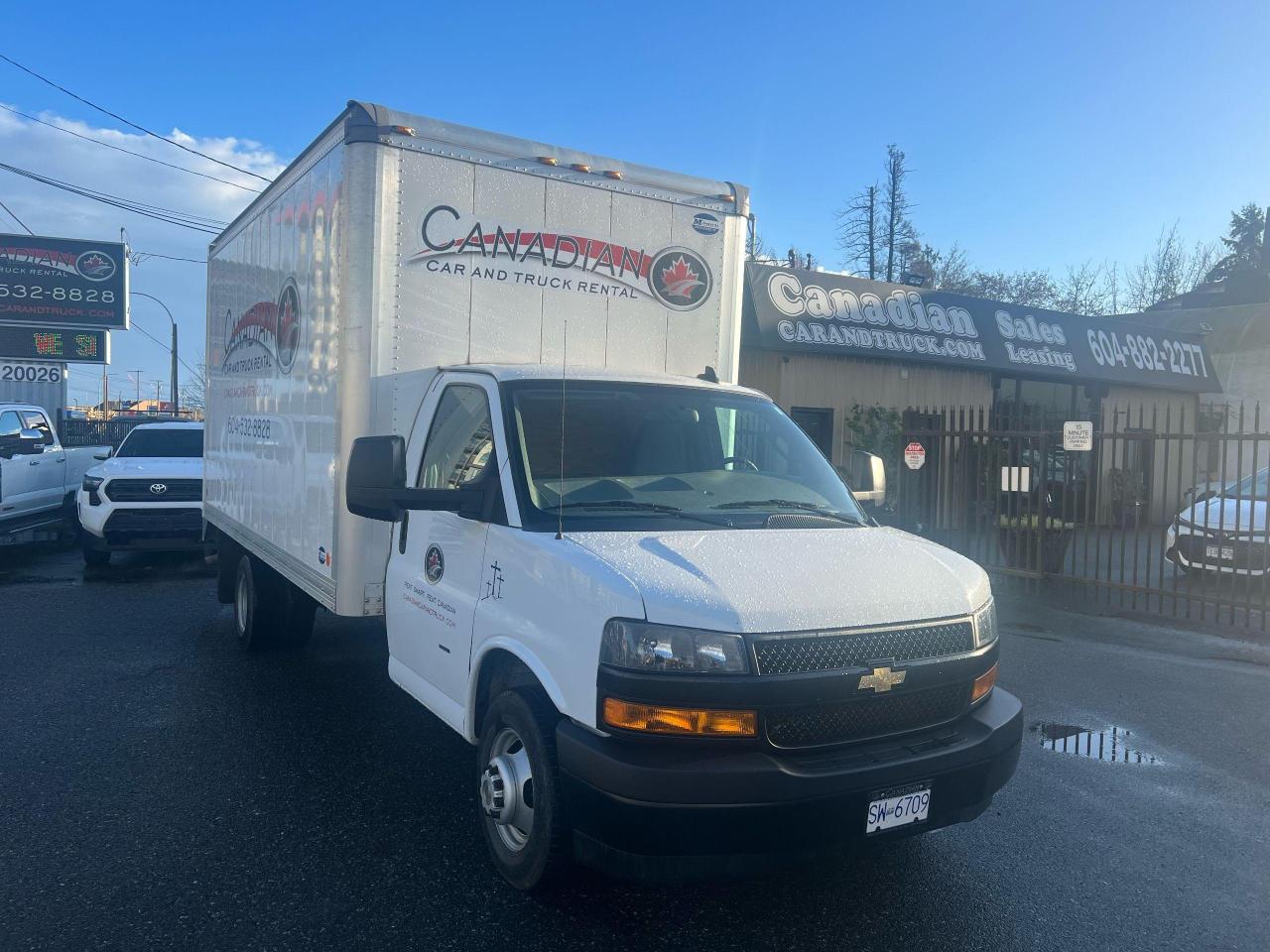 Used 2022 Chevrolet Express cutaway for sale in Langley, BC