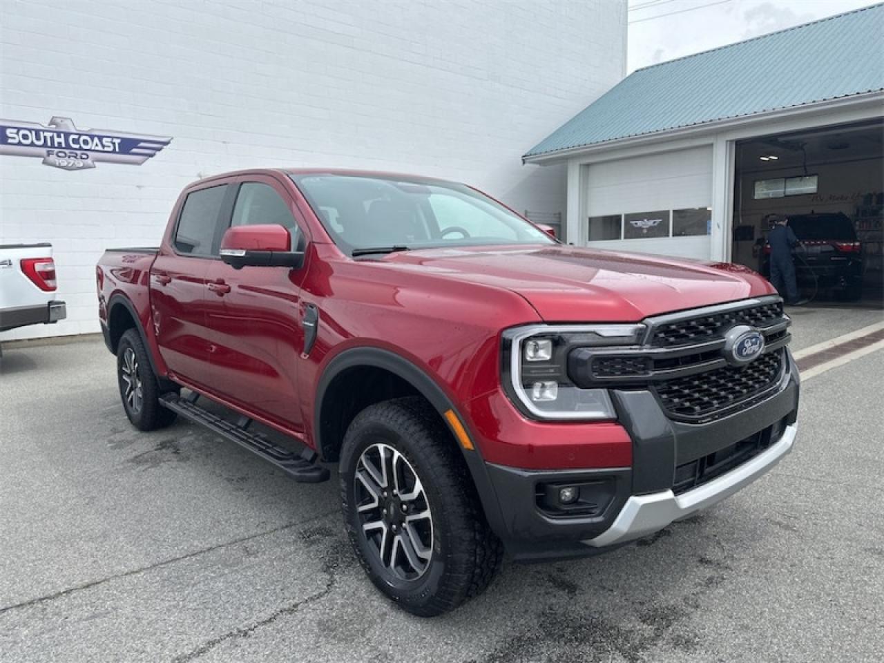 2025 Ford Ranger Lariat  - Leather Seats Photo5