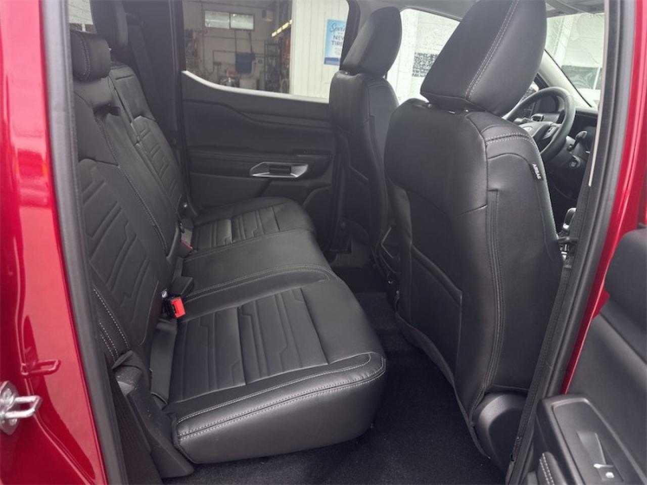 2025 Ford Ranger Lariat  - Leather Seats Photo5