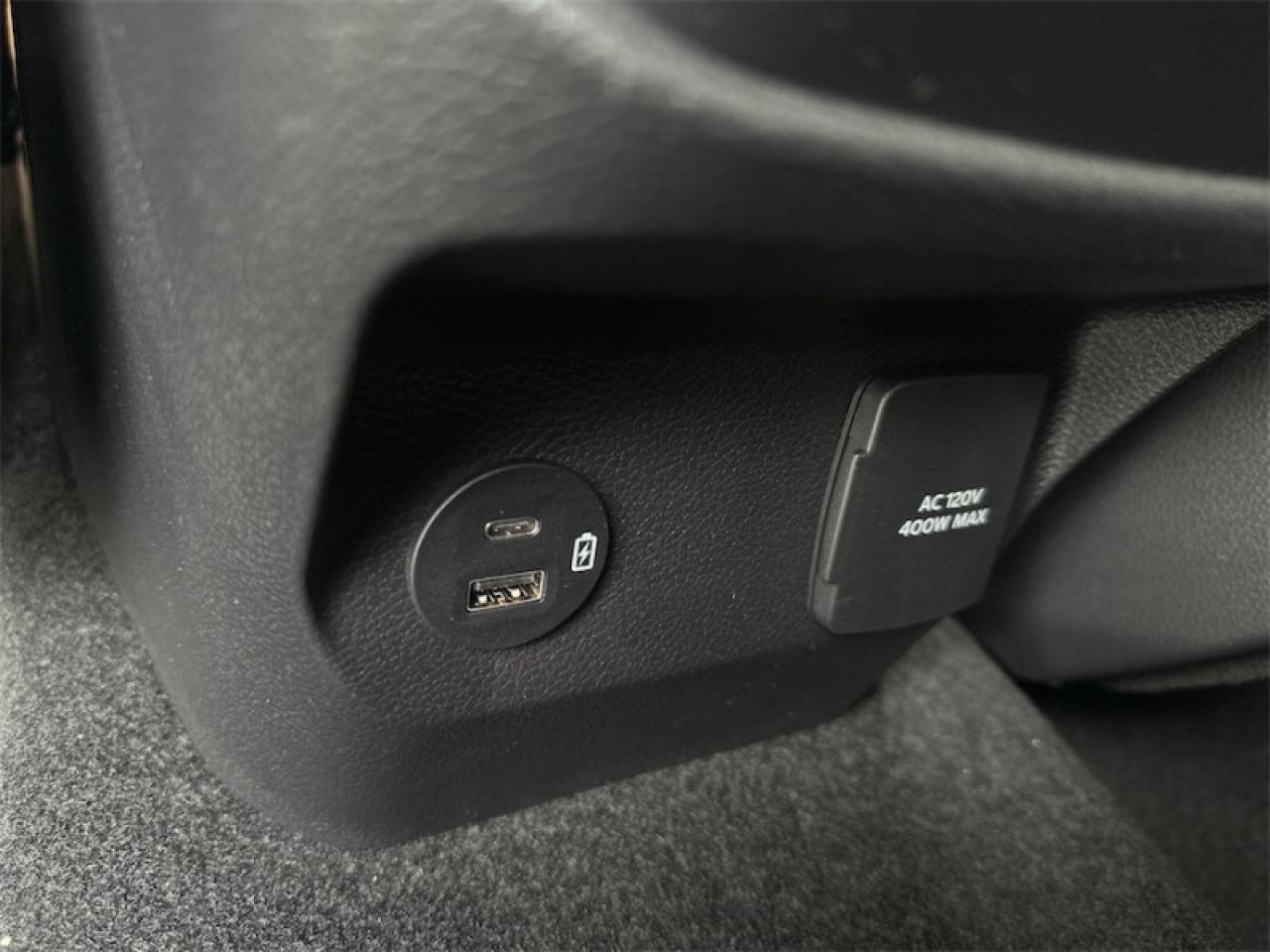 2025 Ford Ranger Lariat  - Leather Seats Photo5
