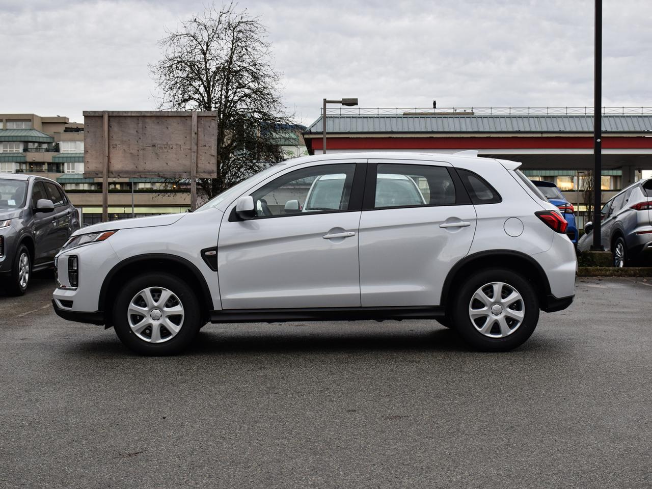 New 2024 Mitsubishi RVR ES AWC - Heated Seats, Apple Carplay/Android Auto for sale in Coquitlam, BC