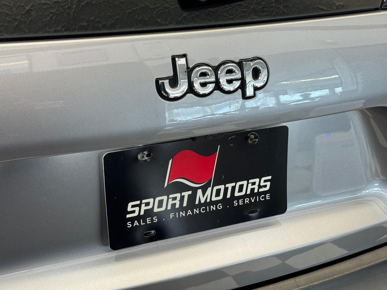 2019 Jeep Cherokee SPORT 4X4+ApplePlay+Heated Steering+CLEAN CARFAX Photo