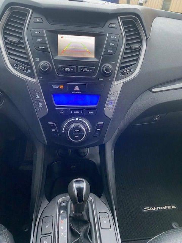 2016 Hyundai Santa Fe Sport AWD 4dr 2.0T SE - Photo #13