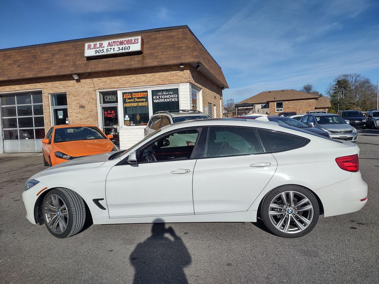 Used 2014 BMW 3 Series 5dr 328i xDrive Gran Turismo AWD for sale in Oshawa, ON