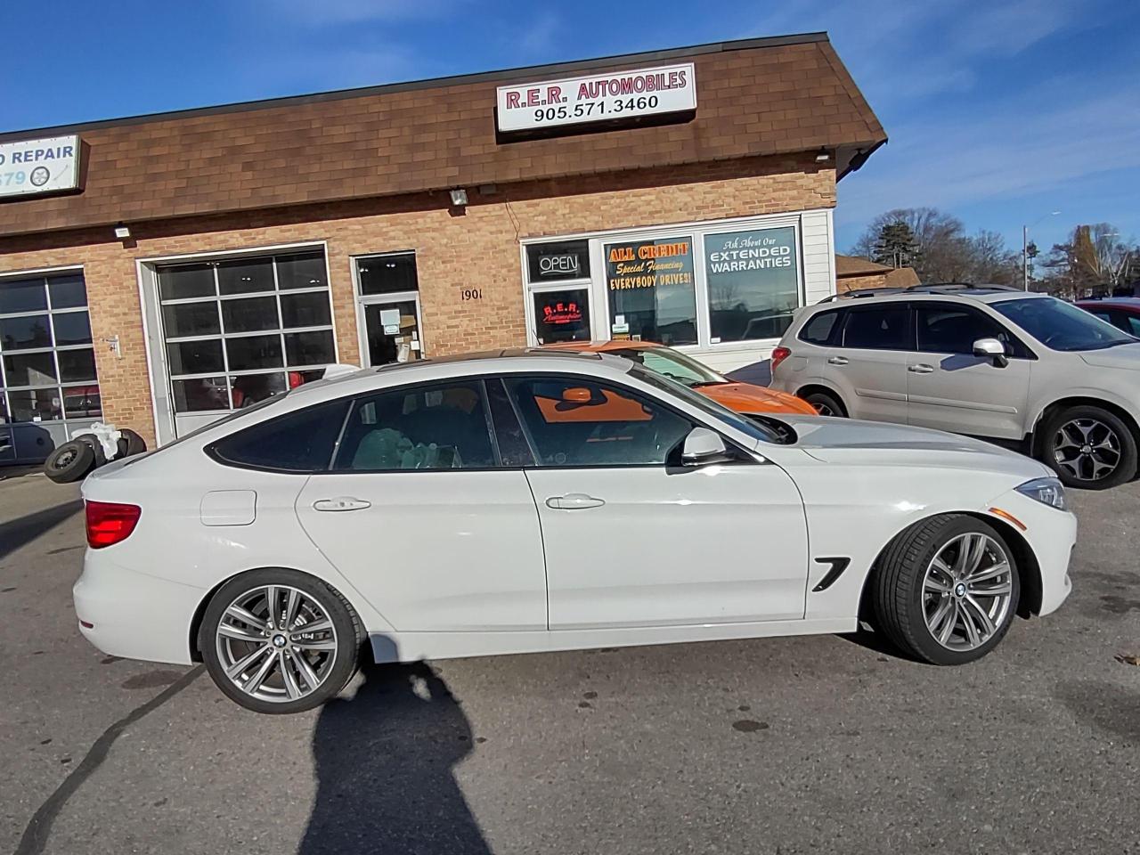 2014 BMW 3 Series 5dr 328i xDrive Gran Turismo AWD - Photo #14