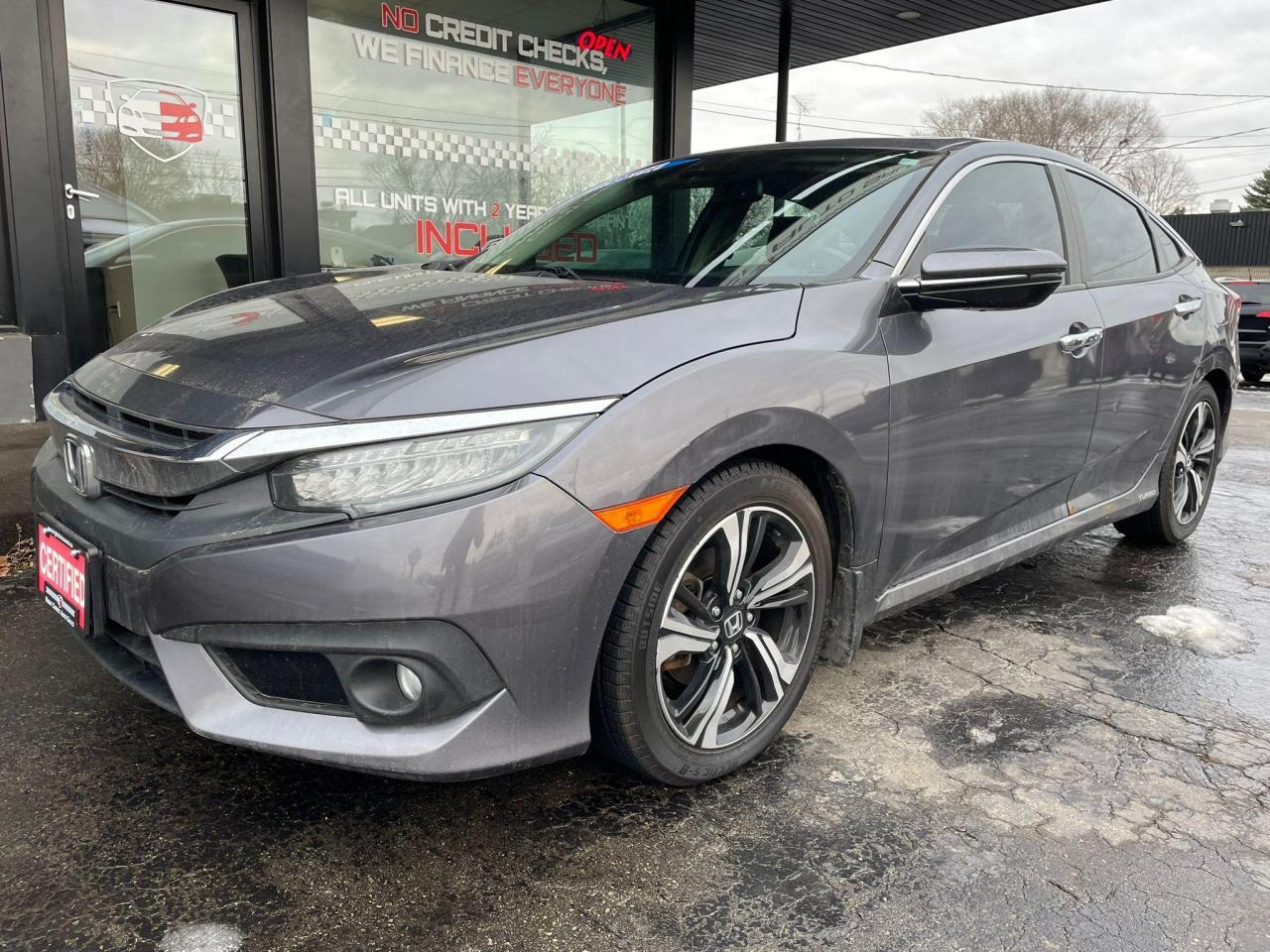 Used 2016 Honda Civic 4dr CVT Touring for sale in Brantford, ON