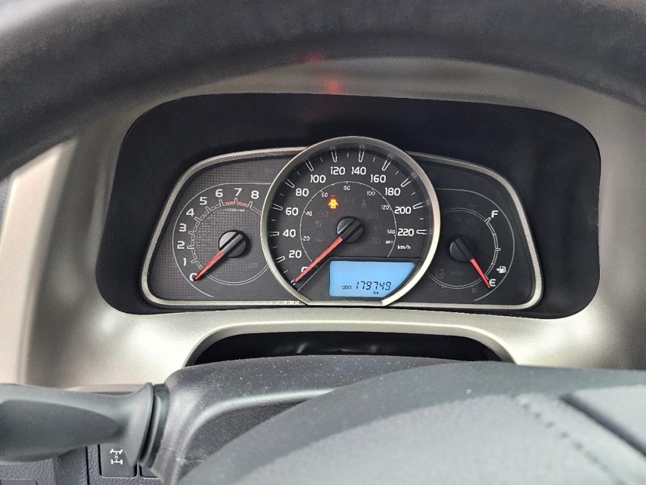 2015 Toyota RAV4 AWD 4dr LE - Photo #10