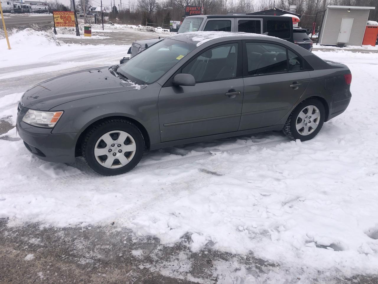 Used 2009 Hyundai Sonata GL for sale in Smiths Falls, ON