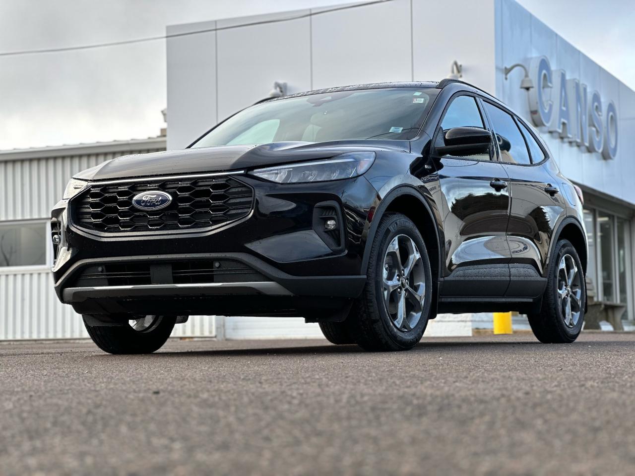 2025 Ford Escape ST-Line Select AWD Photo5