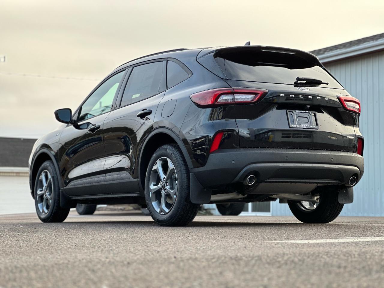 2025 Ford Escape ST-Line Select AWD Photo5