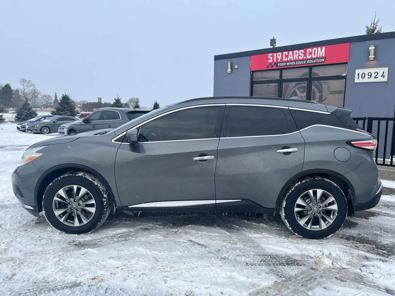 2017 Nissan Murano SV | Navigation | Backup Camera | Sunroof - Photo #2