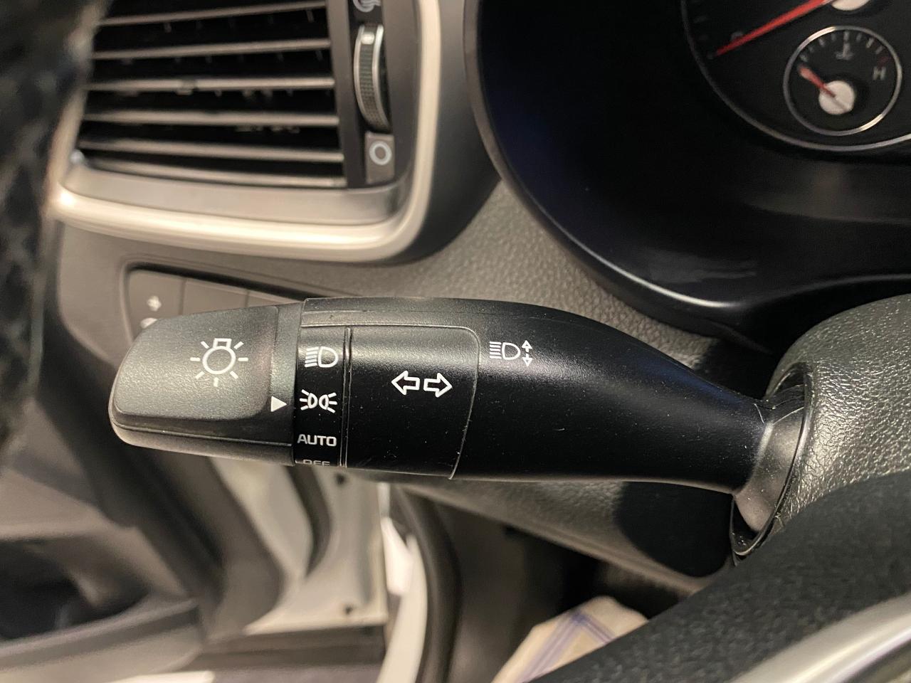 2019 Kia Sorento LX AWD+ApplePlay+Heated Steering+CLEAN CARFAX Photo